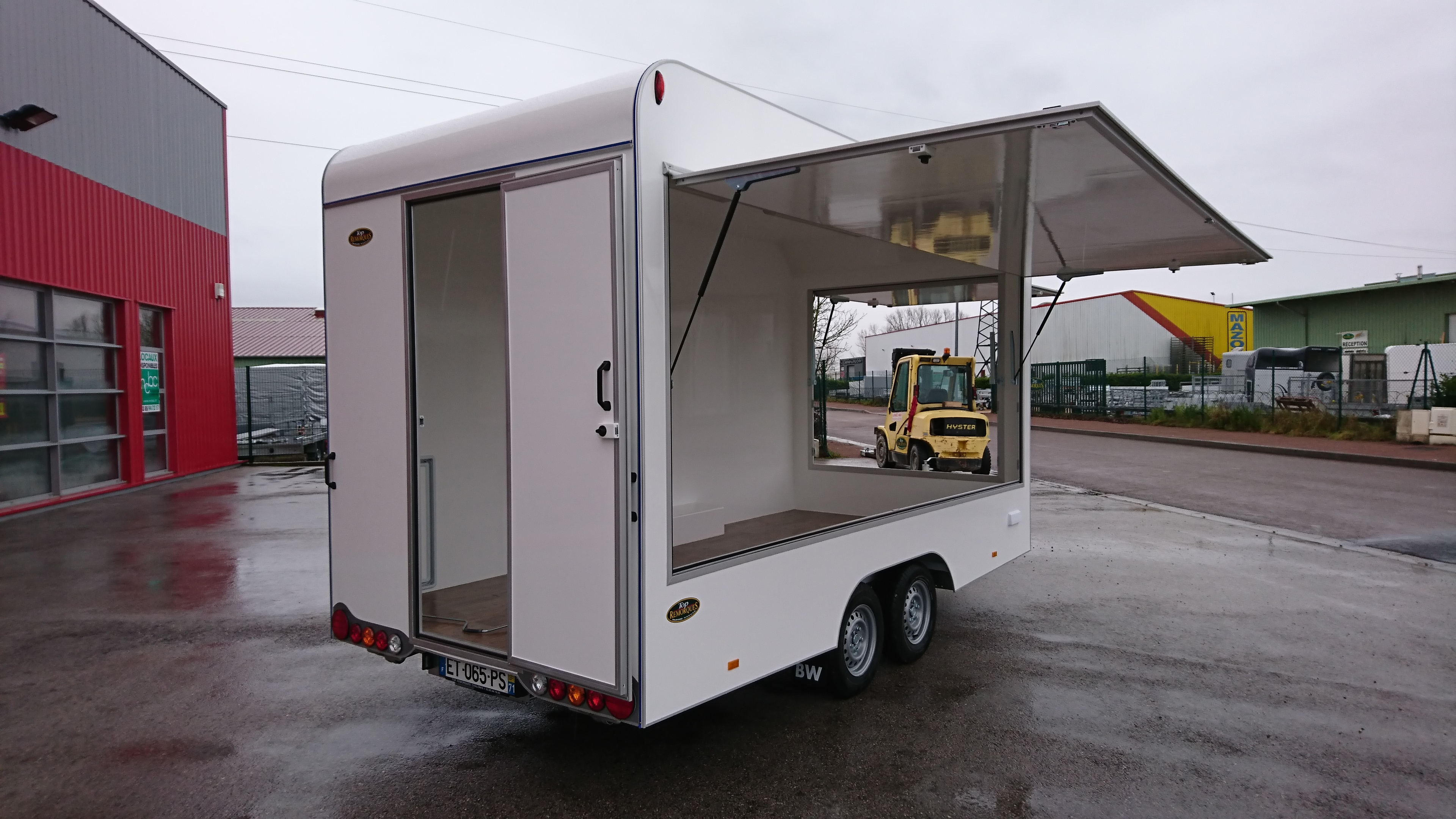 Remorque fourgon magasin BW TRAILERS